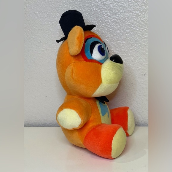 Funko‎ Five Nights at Freddy's Security Breach Glamrock Freddy Plush Fnaf - Picture 2 of 8
